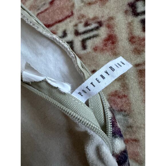 Pottery Barn Basilia Velvet Pillow Covers Cotton Velvet set 2, rug style 24”,20” - Picture 5 of 10